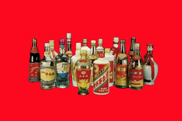 碾子山区回收老酒